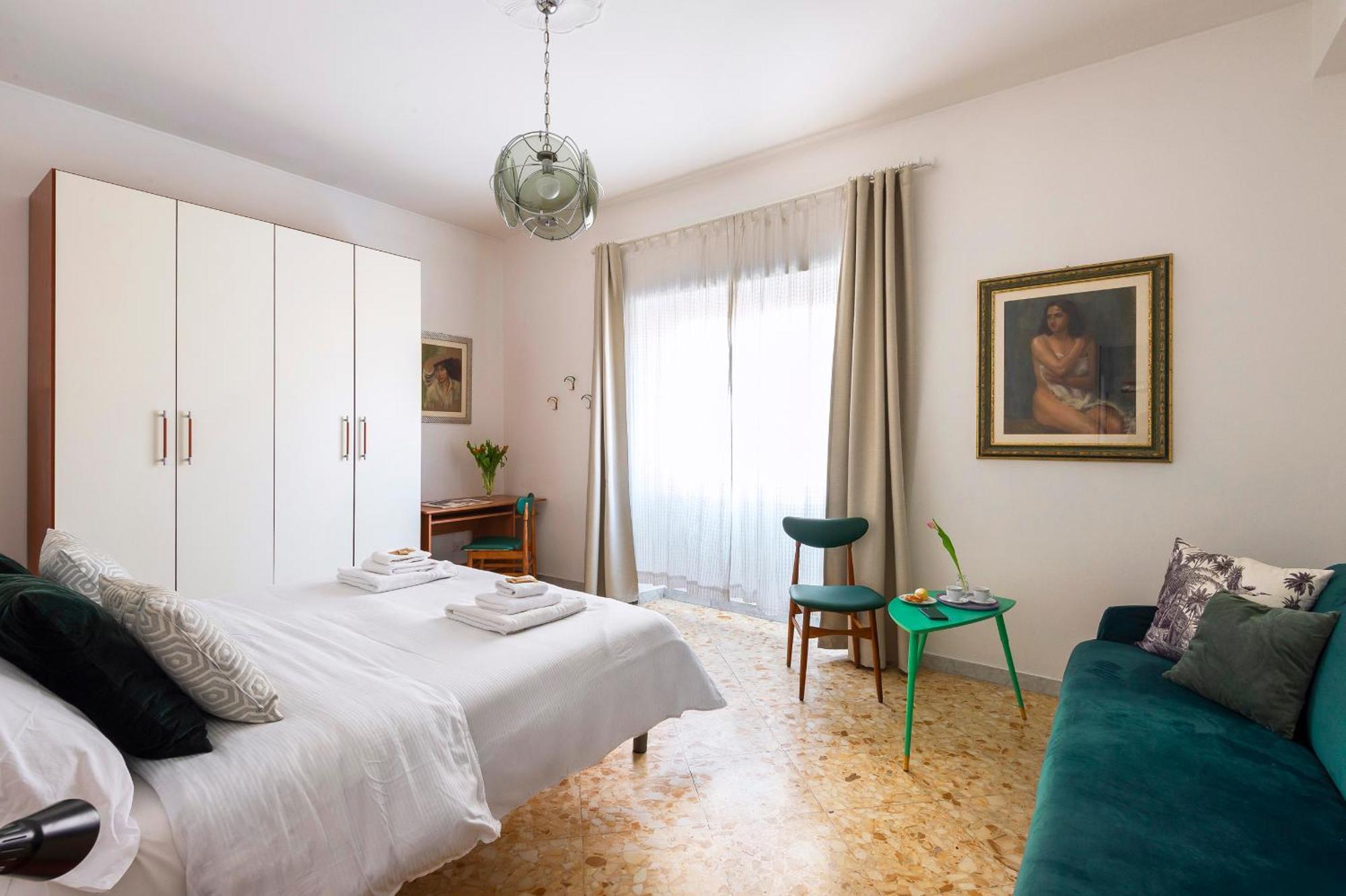 Apartment Casa Adele Lovely Mid-century Apartment, Rome